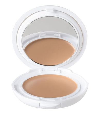 Avène couvrance – crème de teint compacte – fini naturel spf 30 n°2.0