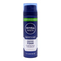 NIVEA MEN Mousse à Raser Hydratante Protect & Care 200ml – Confort, Douceur & Protection de la Peau